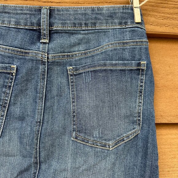 GAP Denim Skirt Blue Front Split Cutoff Size 4 - Picture 12 of 16